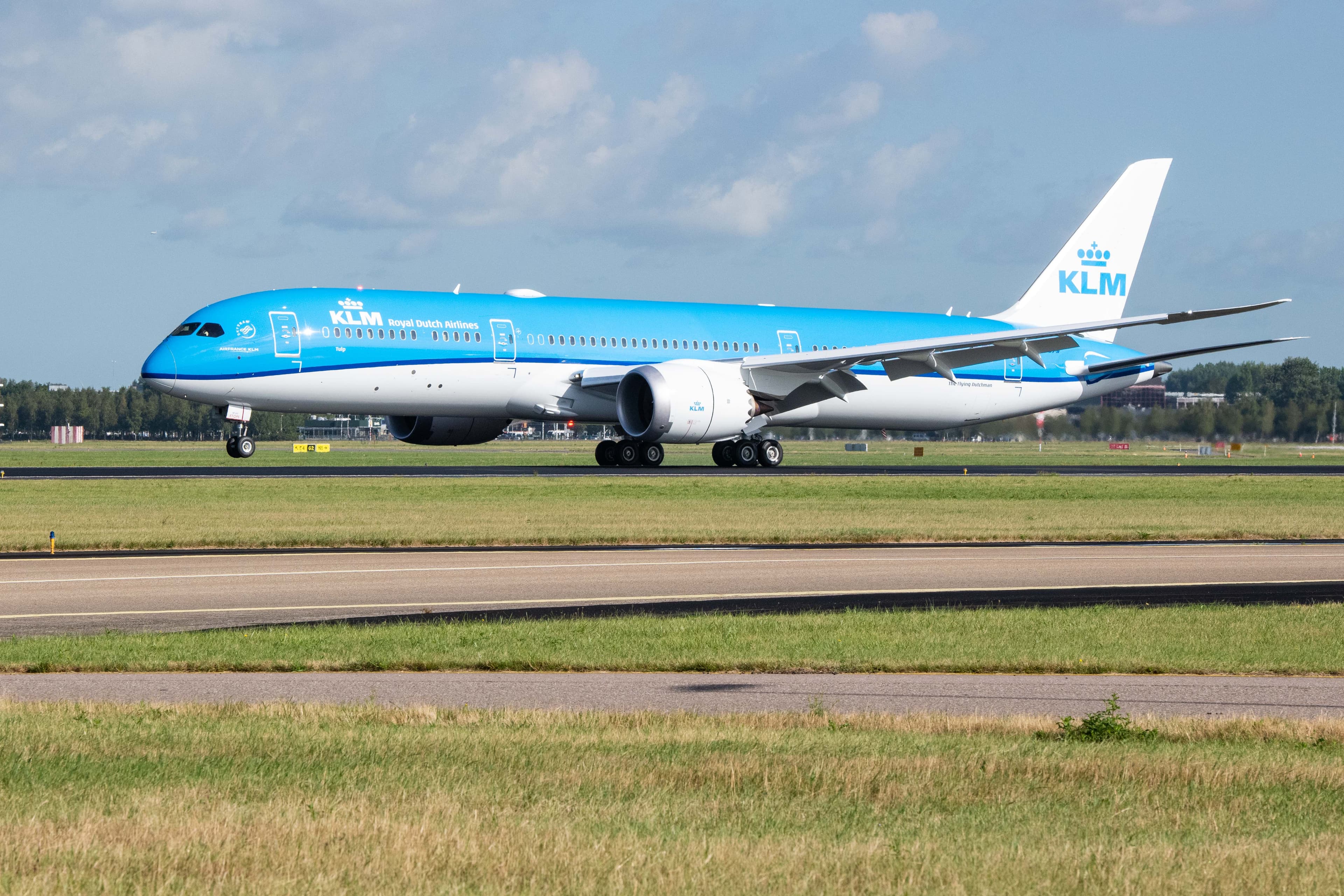 Air France KLM Flying Blue Promo Rewards: 25% off on redemptions from and to Mumbai / Delhi / Bengaluru / Hyderabad through December 2026